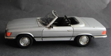 Chrono Mercedes-Benz 350 SL Convertible 1971 DieCast Model (4229)
